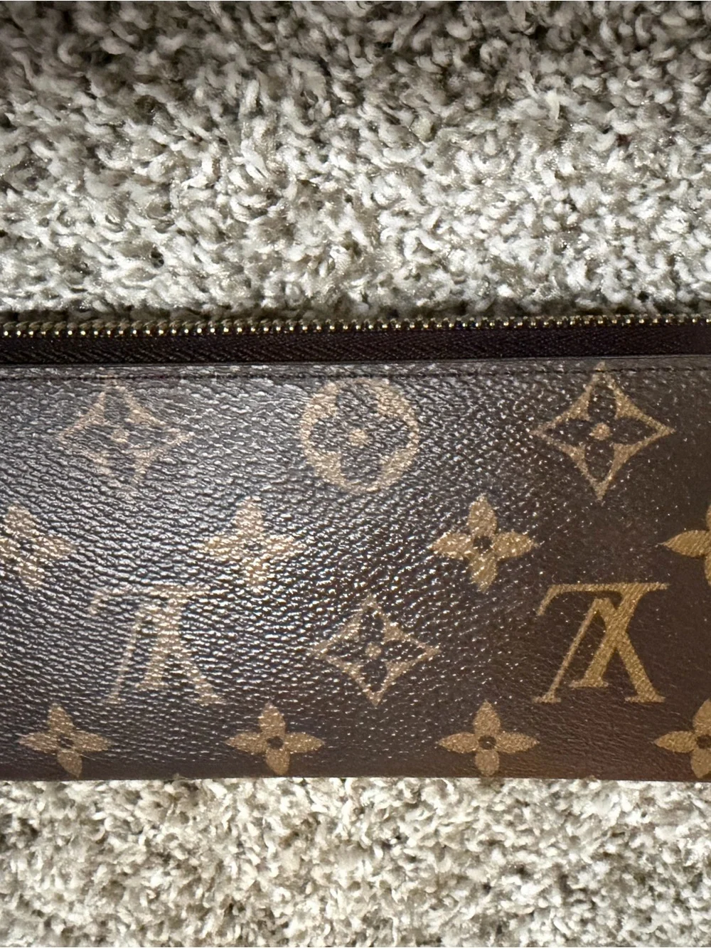 Louis Vuitton Black and White Tag Set